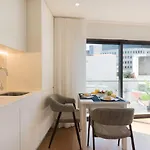 Apartment Lovelystay - Heart Of D. Pedro Iv Porto