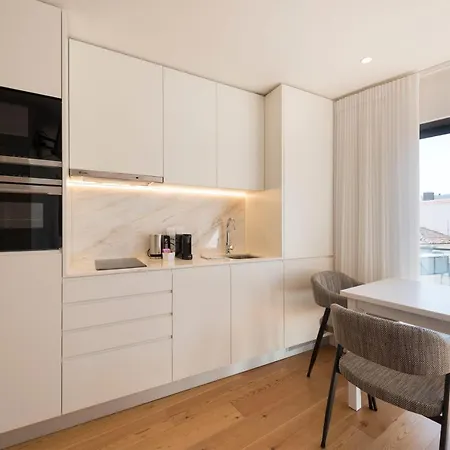 Apartamento Lovelystay - Heart Of D. Pedro Iv Oporto