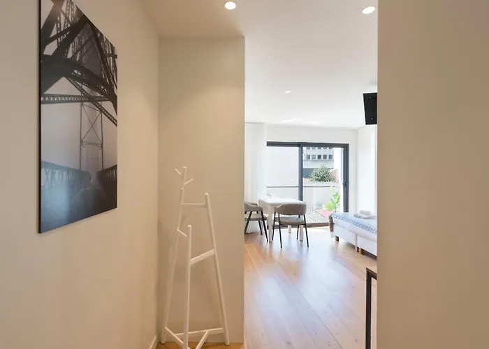 شقة Lovelystay - Heart Of D. Pedro Iv *