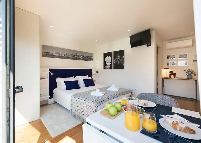 Lovelystay - Heart Of D. Pedro Iv *