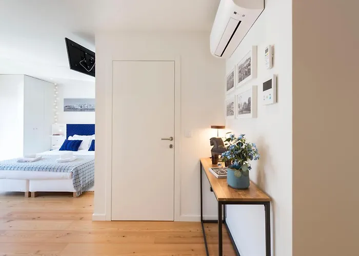 Lovelystay - Heart Of D. Pedro Iv *