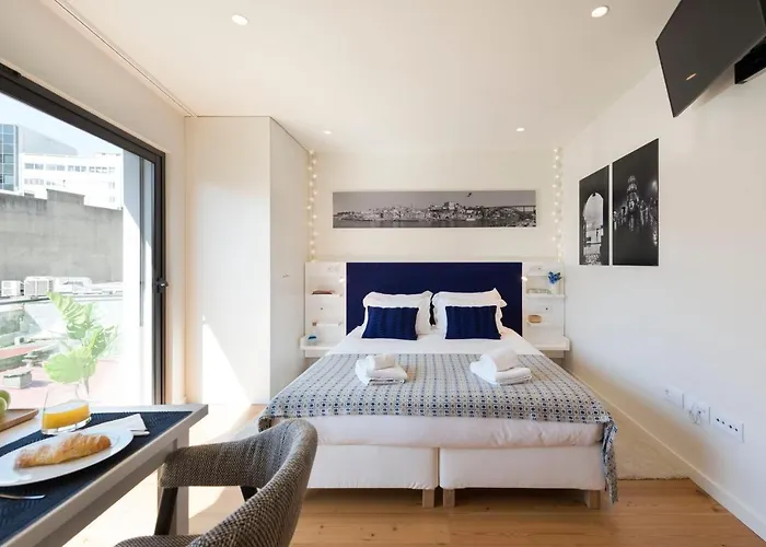 Lovelystay - Heart Of D. Pedro Iv *